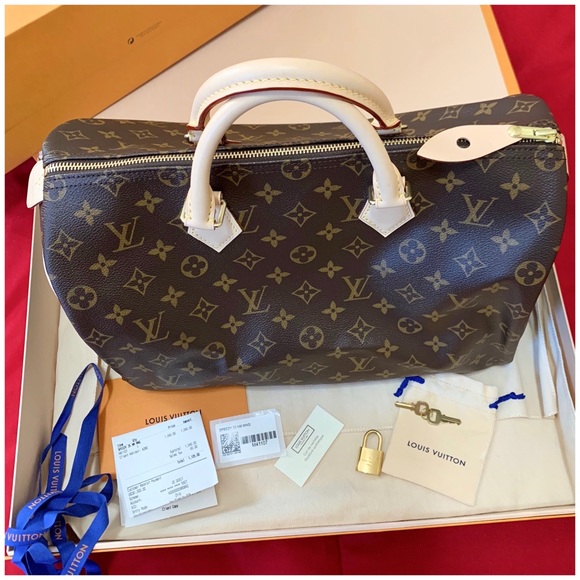 Louis Vuitton Handbags - 💯🆕 Authentic LOUIS VUITTON MONOGRAM SPEEDY 35